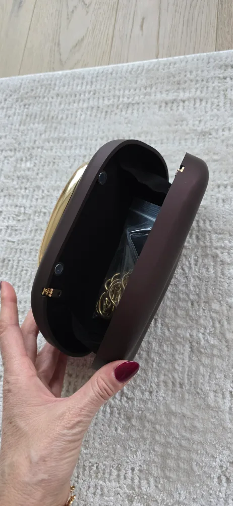 clutch burgundy image indicator(4)