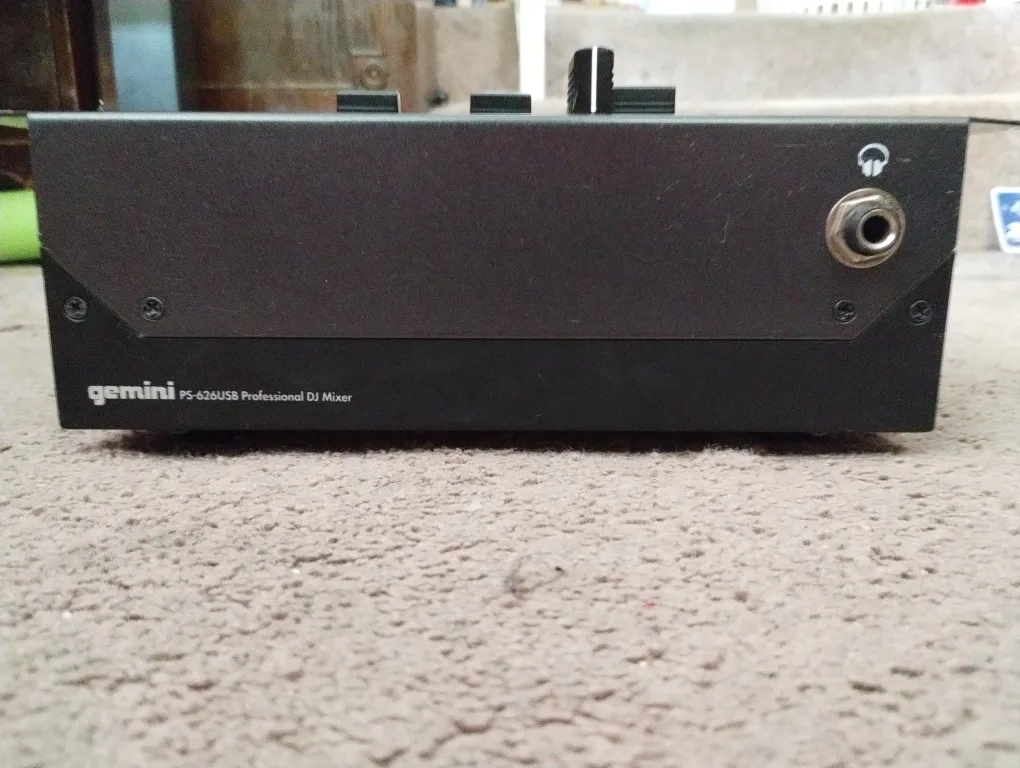 Gemini PS-626USB Professional DJ Mixer image indicator(6)