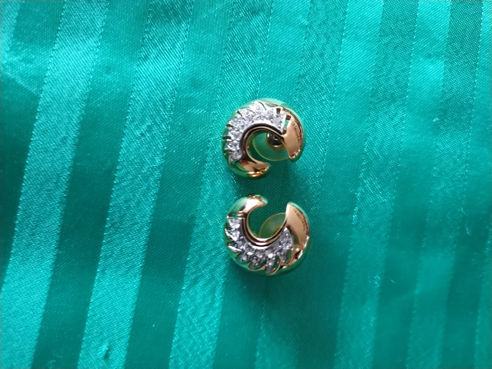 Gold Tone Earrings with Clear Stones image indicator(4)