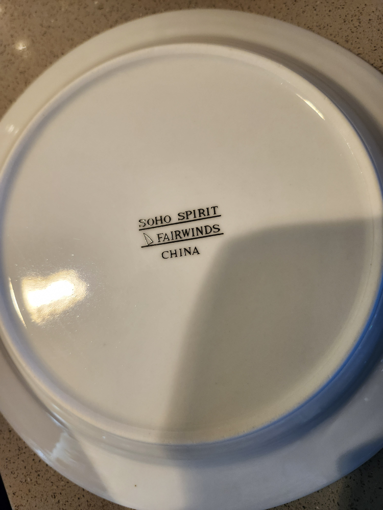 White Dish Set - photo 4