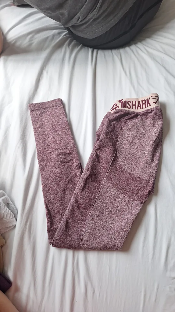 Gymshark Leggings - Two Pairs - Burgundy and Magenta image indicator(5)