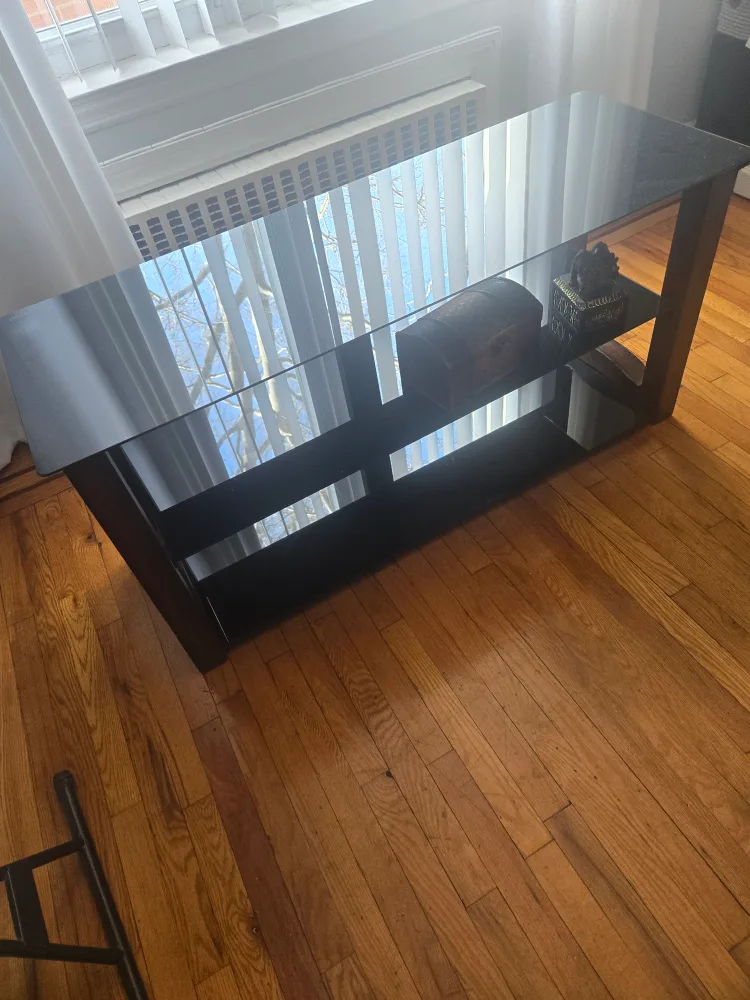 Black Glass TV Stand with Wooden Legs image indicator(7)