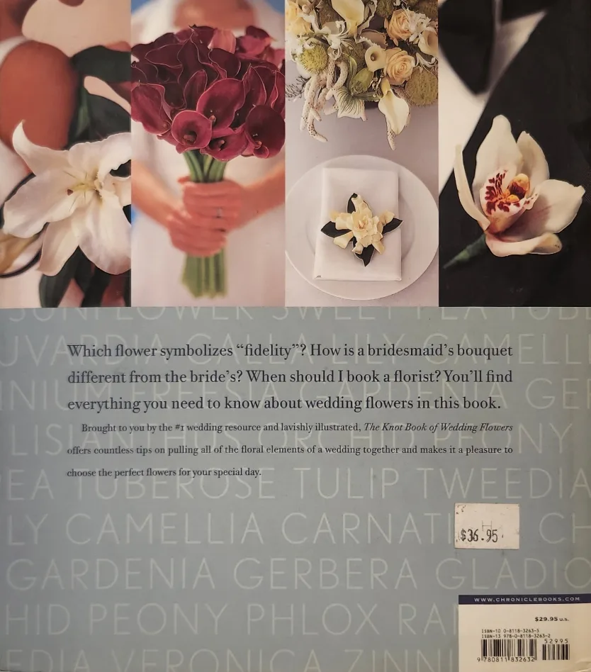 The Knot Book of Wedding Flowers image indicator(2)