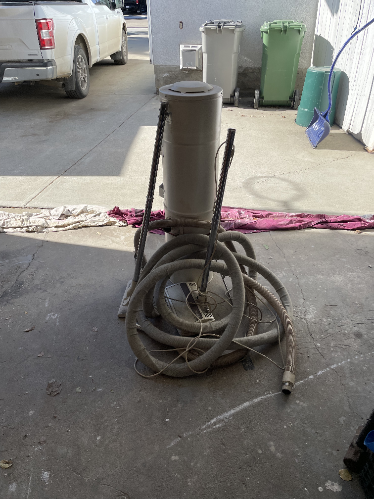 built in vacuum