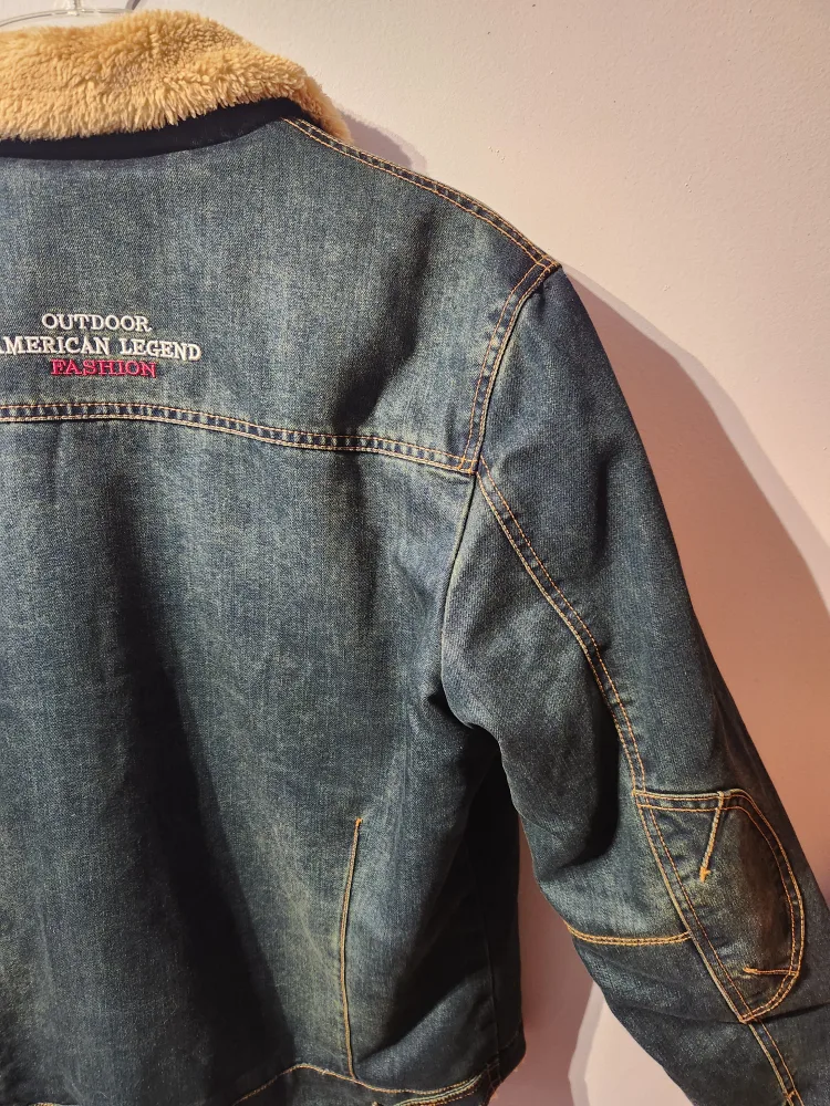 Men's Large/Medium Jeans Jacket #freecycle image indicator(3)