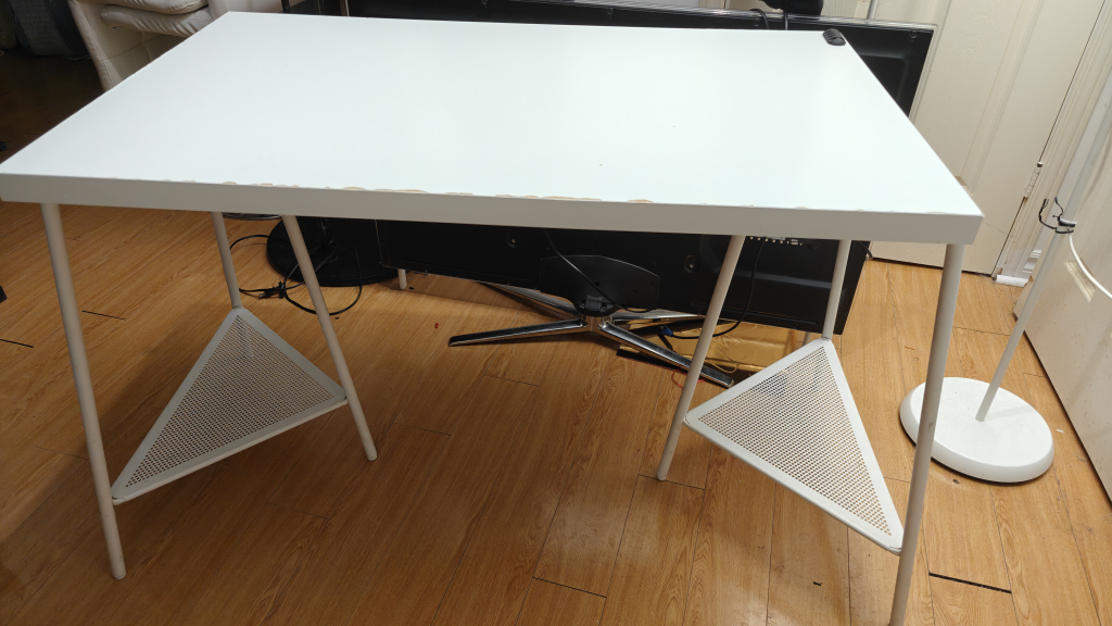 White Desk with Triangle Shelf