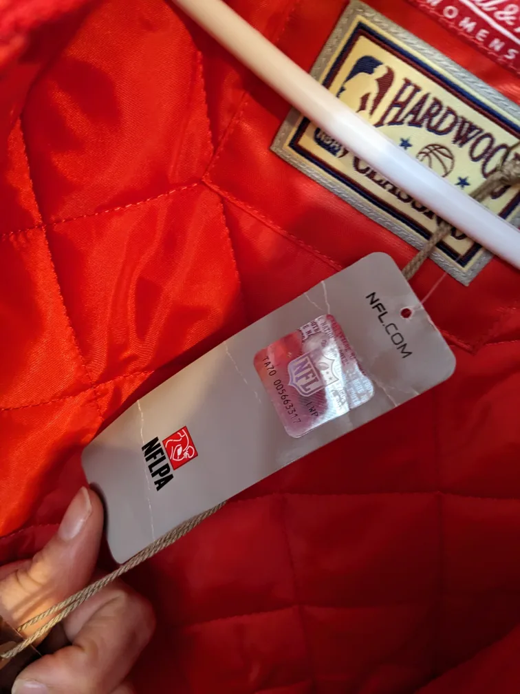 Mitchell & Ness Chiefs Jacket Women L image indicator(6)