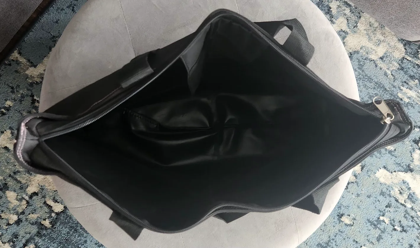 La Vie En Rose Shoulder Bag image indicator(9)