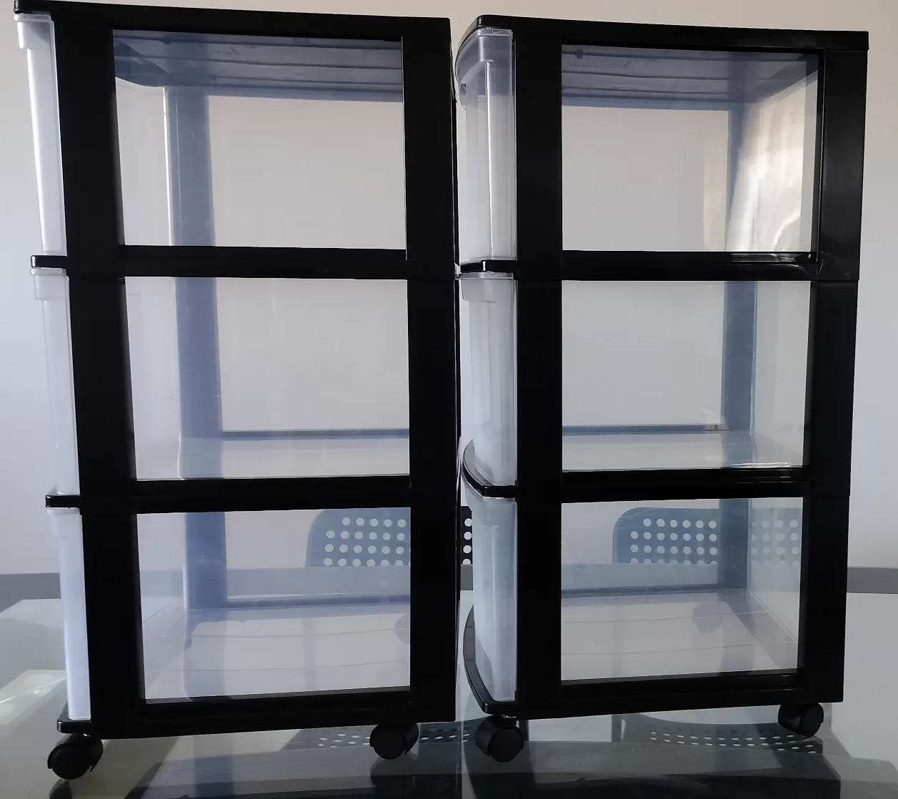 Sterilite 3-Drawer Carts (x2) image indicator(3)