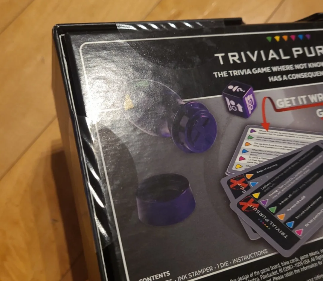 Trivial Pursuit - X Board Game (Brand New) image indicator(4)