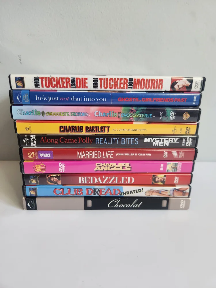 DVD Lot - 30+ Movies image indicator(2)