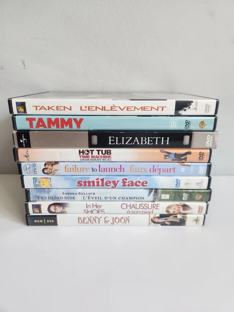 DVD Lot - 30+ Movies image indicator(3)