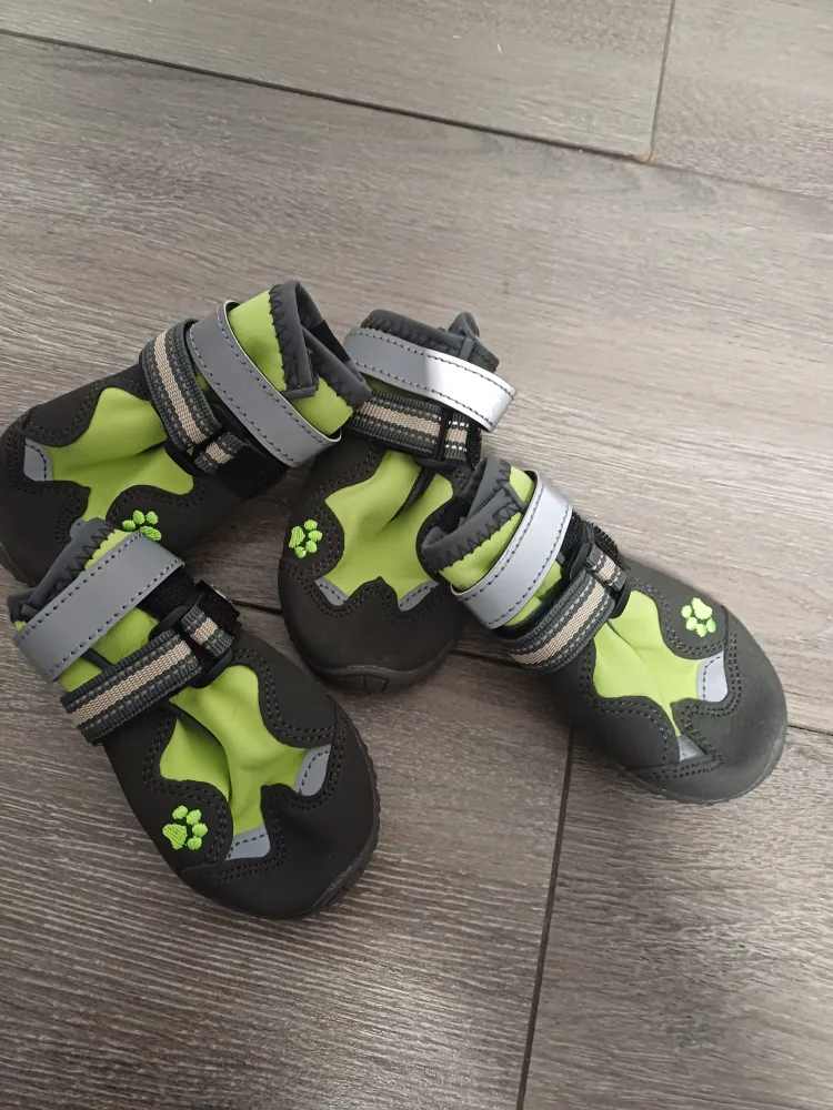 New Dog Boots - Size 4 fits small-medium doggie image indicator(2)