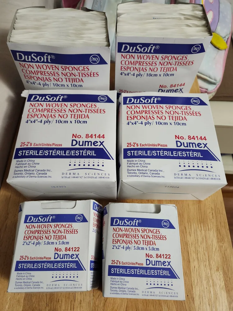 DuSoft Non-Woven Sterile Sponges large and small image indicator(2)