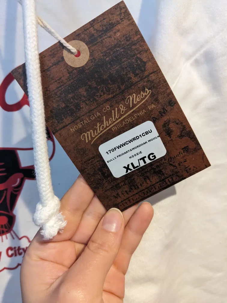 Mitchell & Ness Brand New Chicago Bulls Hoodie image indicator(4)