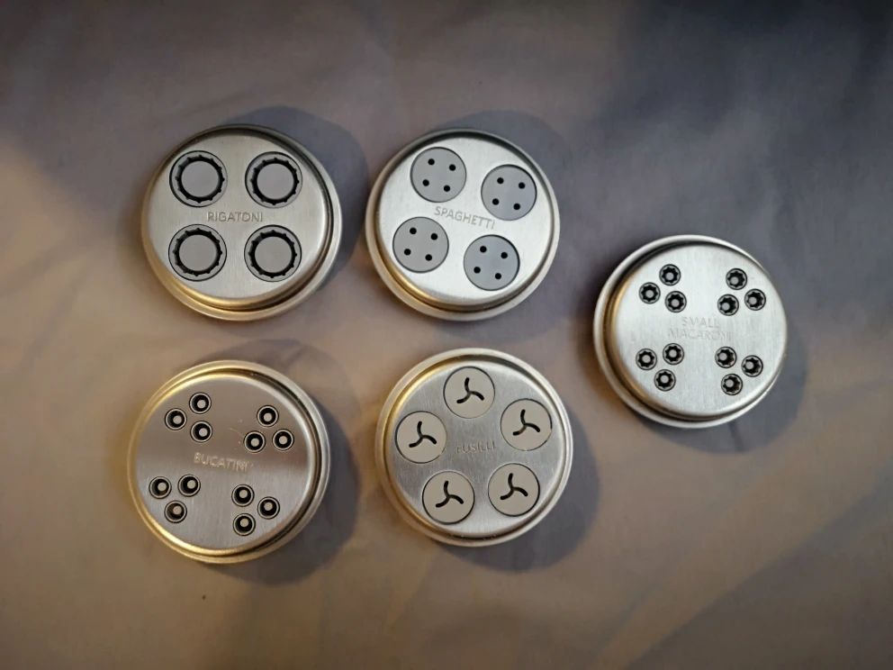 KitchenAid stand mixer pasta maker w/ 6 shapes - photo 2