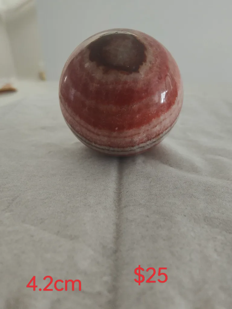 Amethyst spheres and Celestite sphere image indicator(8)