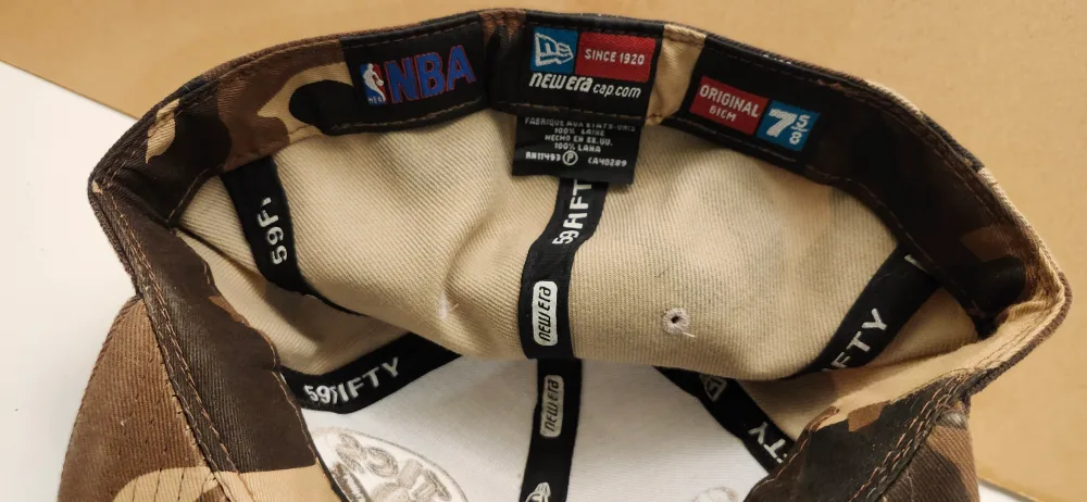 New Era NBA Boston Celtics Camo Fitted Hat 7 5/8 image indicator(7)