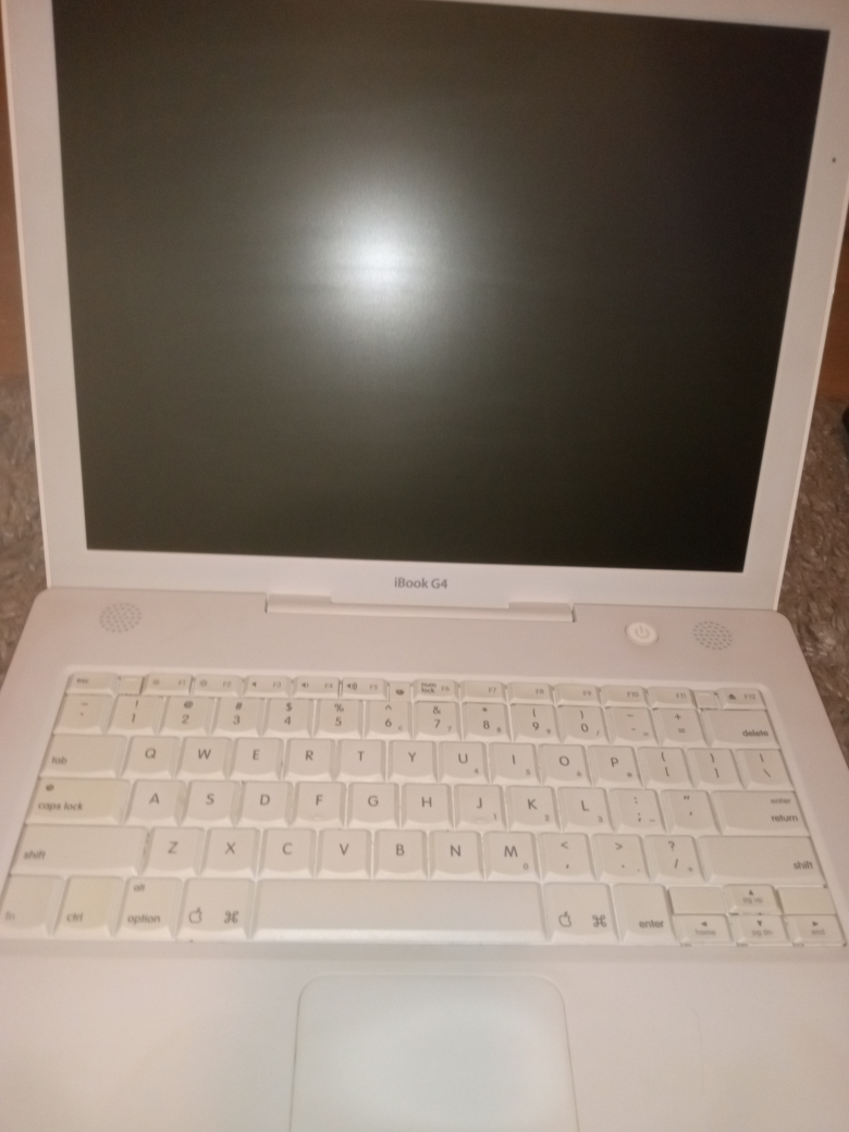 Lot of four used laptops: Toshiba, Lenovo, Apple, and Dell - photo 4