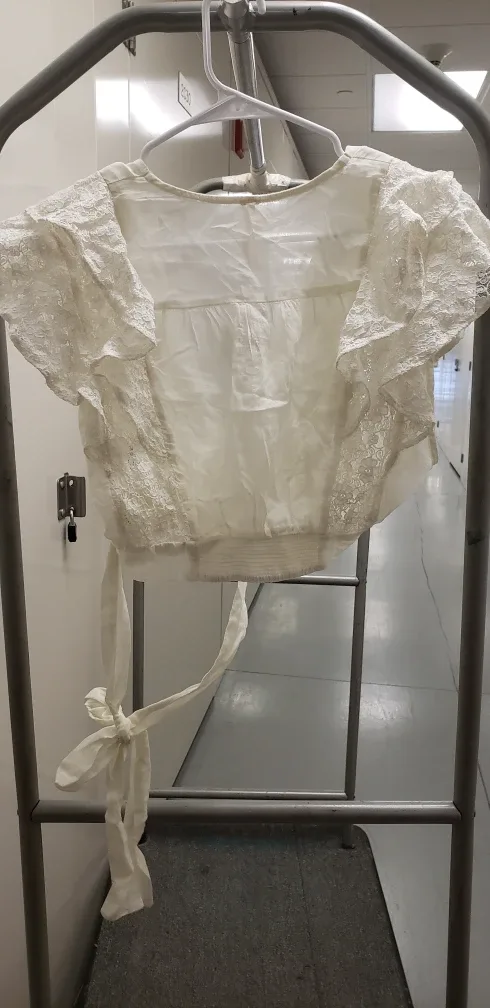 💜 Free People Women's White Lace Crop Top Size M NWT image indicator(2)