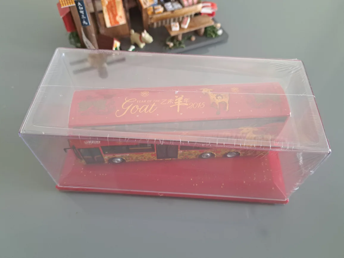 BRAND NEW HONG KONG 1/76 KMB VOLVO BUS Model Limited edition image indicator(8)