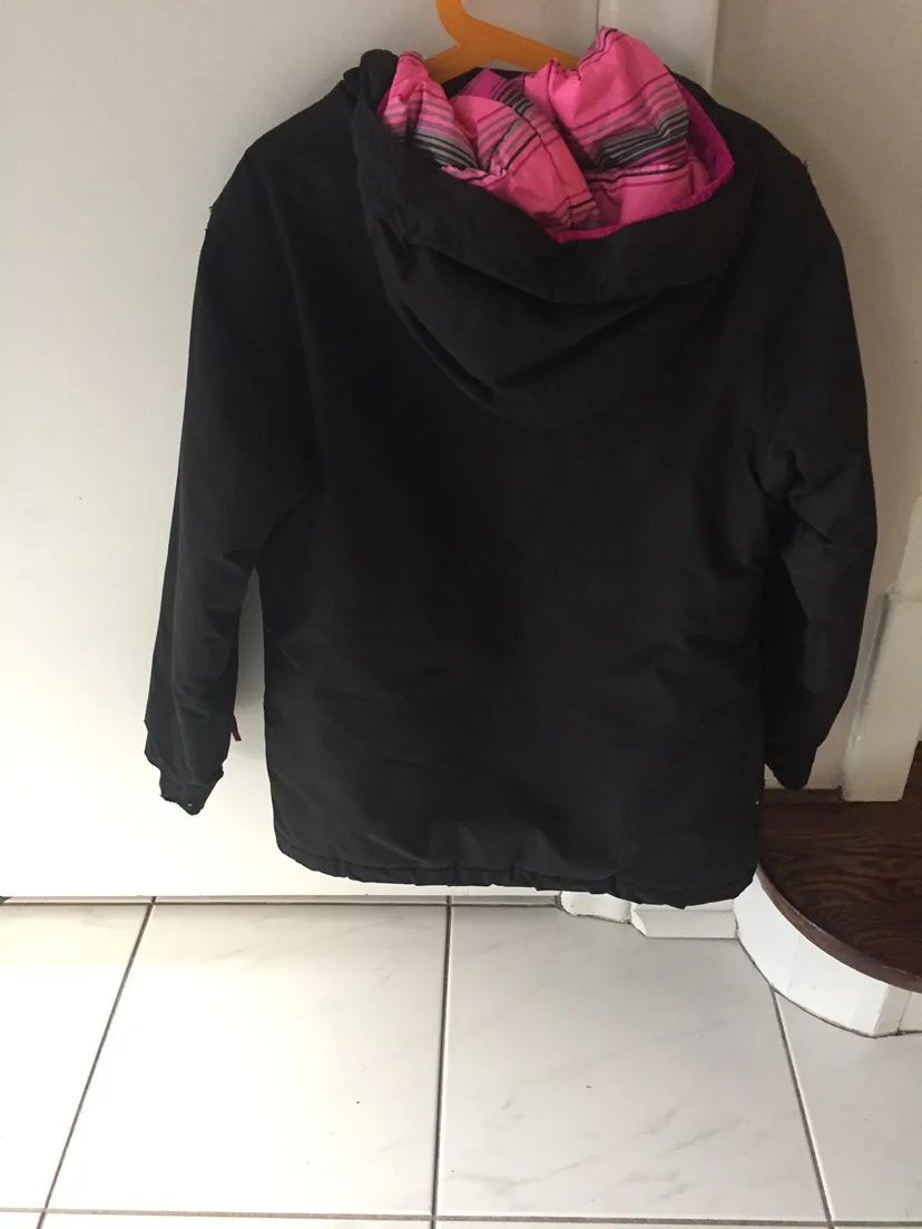 The North Face Girls' Size M (10/12) Black Ski Jacket image indicator(2)