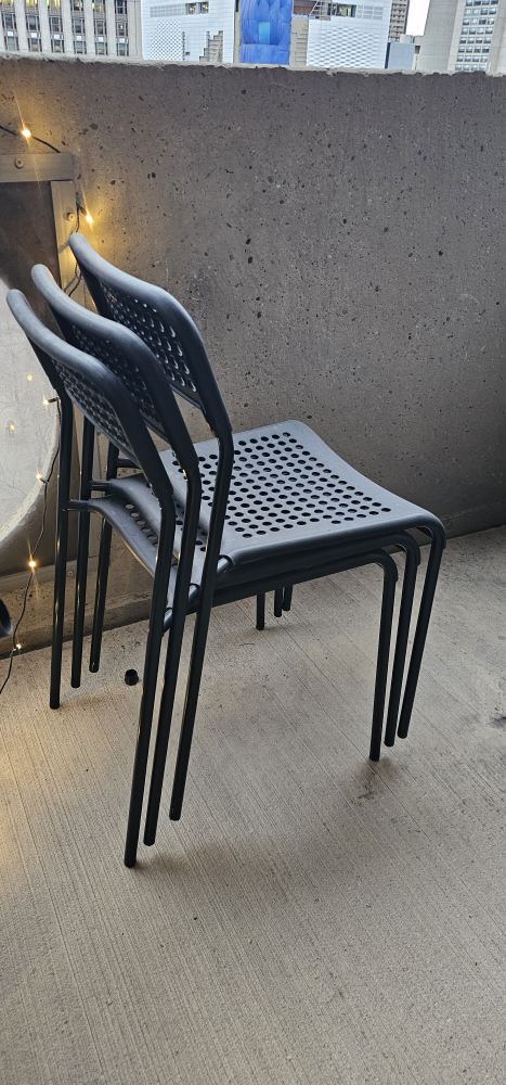 Plastic Chairs - Set of Three - photo 2