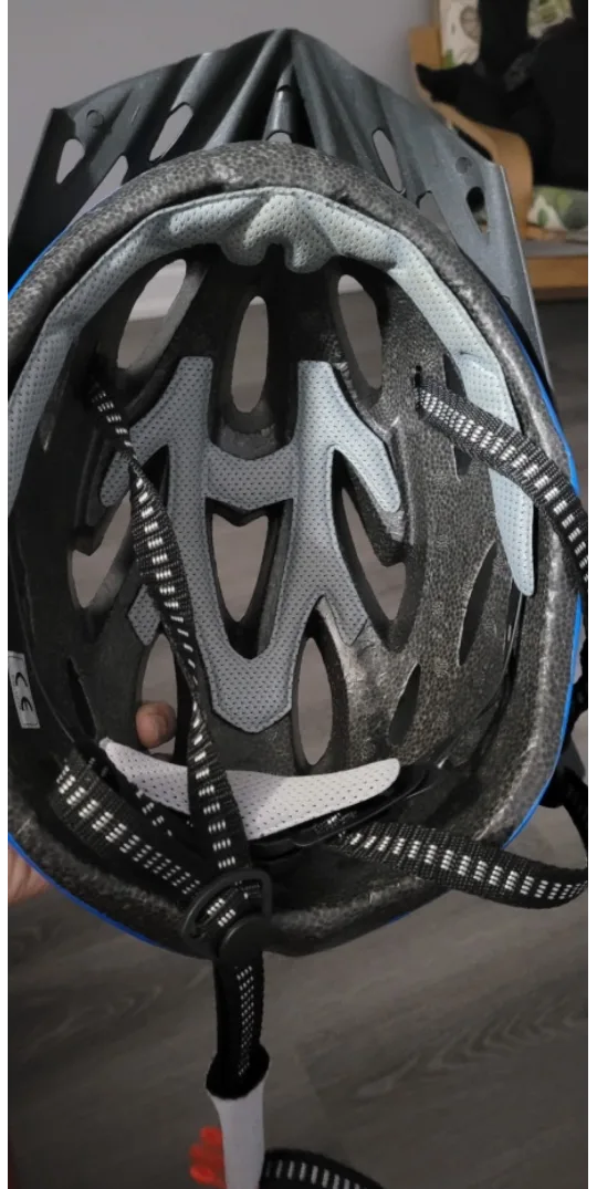 Bike Helmet - Blue and Black image indicator(2)