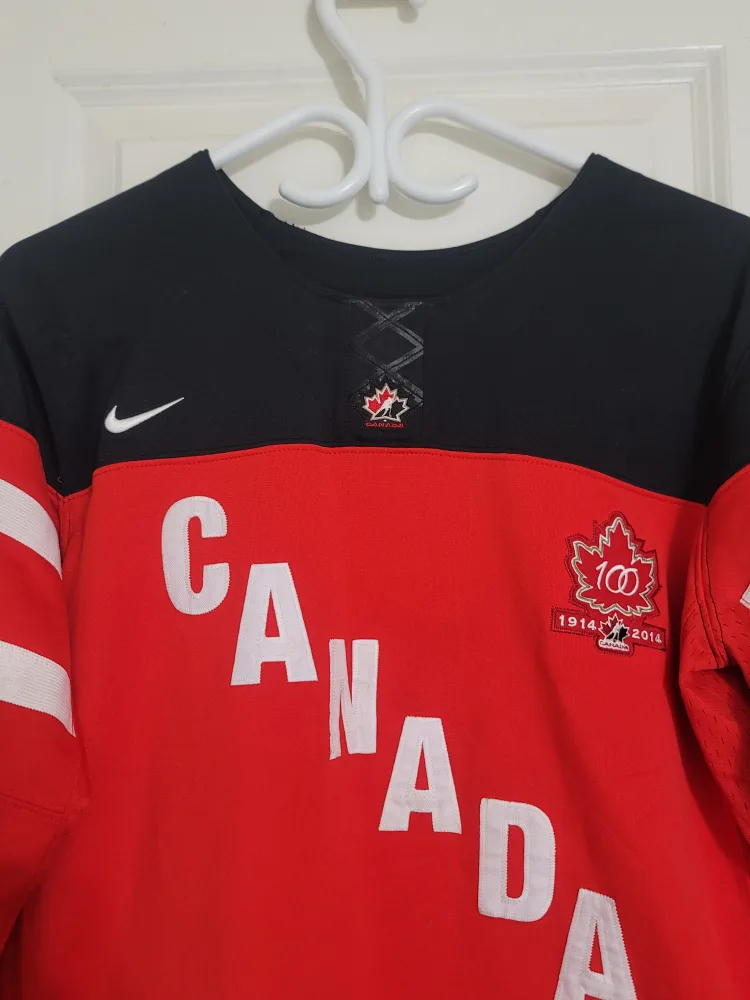 Team Canada Nike Hockey Jersey - 100th Anniversary image indicator(3)