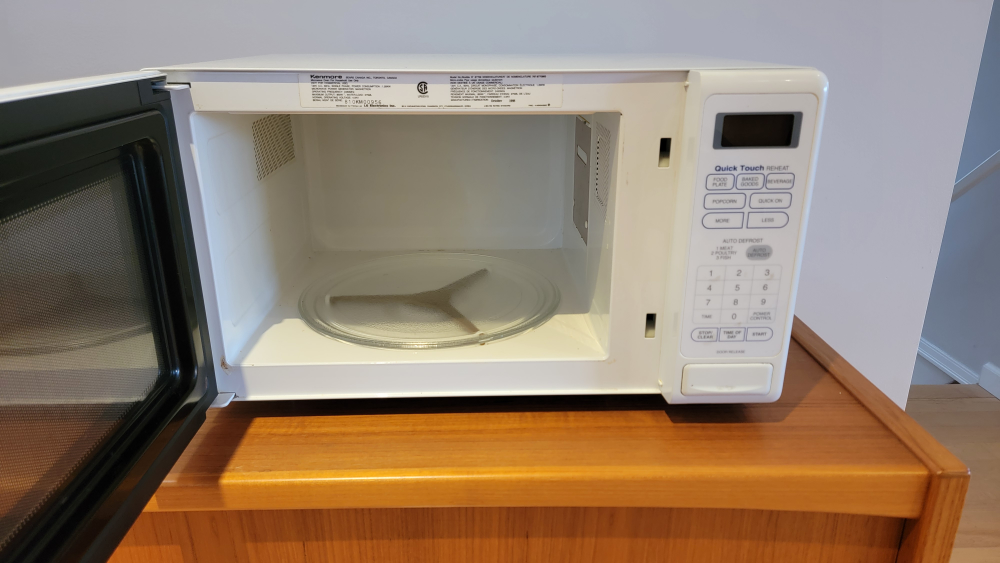 Kenmore Microwave - photo 2