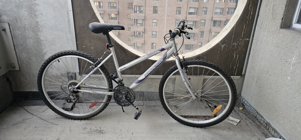 Supercycle 18 speed Mountain Bike