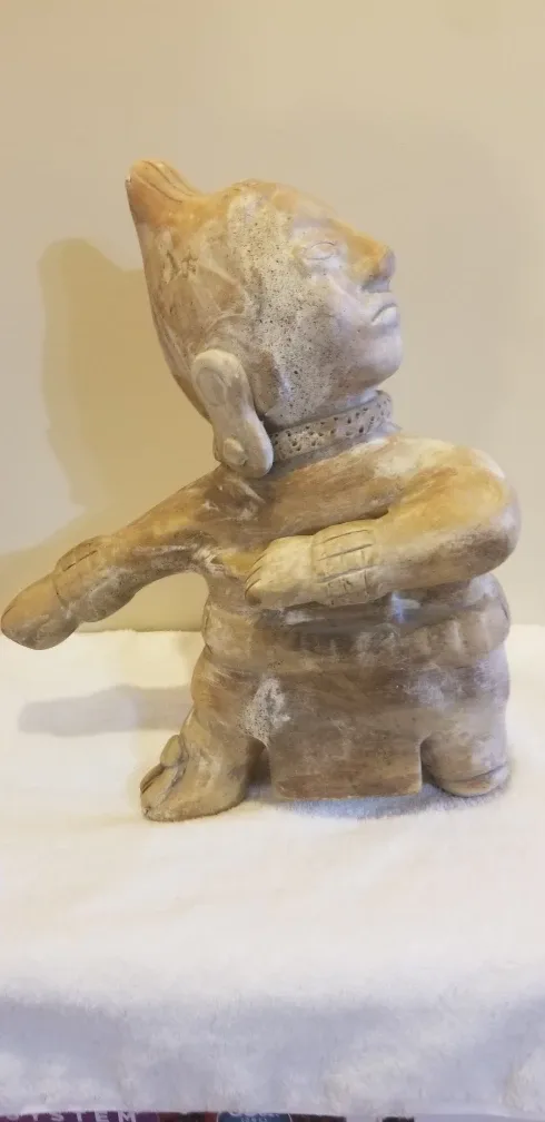 Unique Mayan-Style Carved Stone Statue image indicator(4)