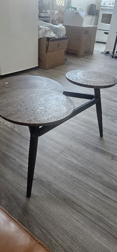 Three-tiered nesting coffee table