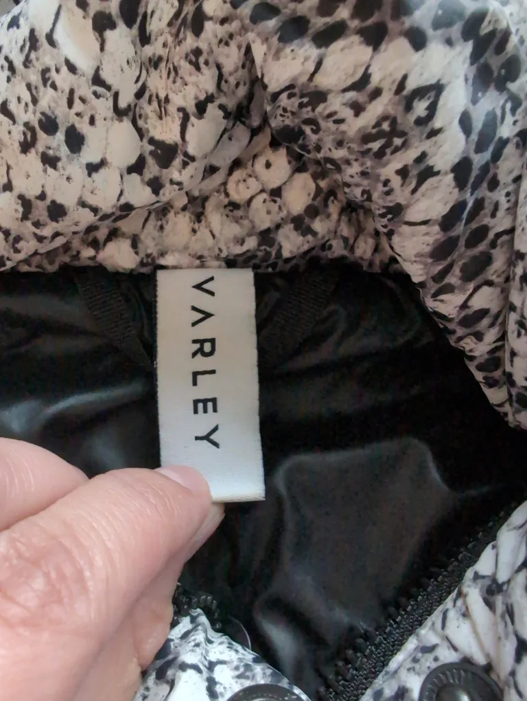 Varley Ski and Snowboarding Jacket - Medium 🧡 image indicator(2)