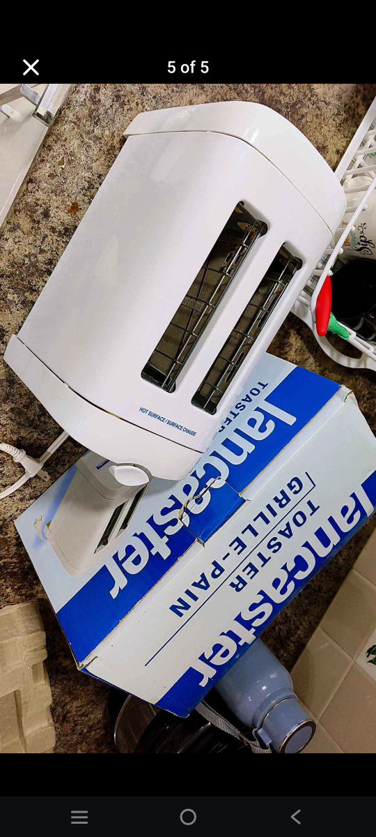 Lancaster 2-Slice Toaster with Grill Pan - photo 3