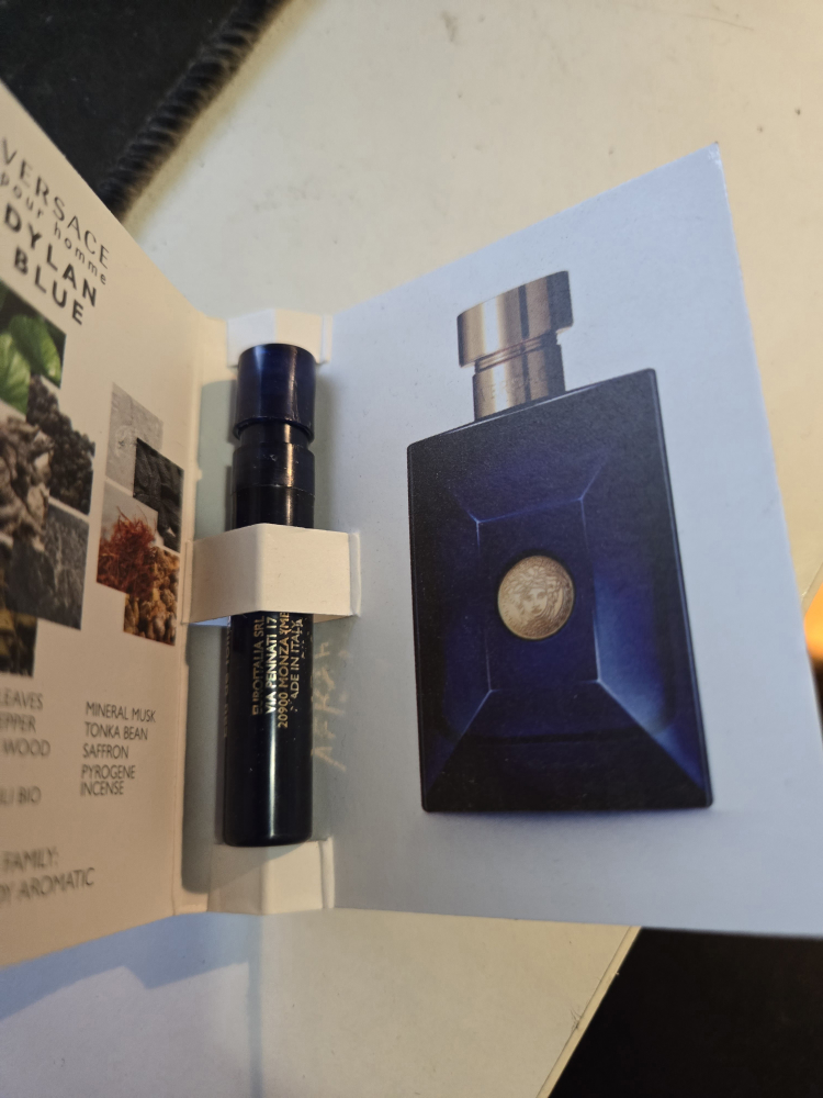 #freecycle Versace Dylan Blue Pour Homme 1ml Sample