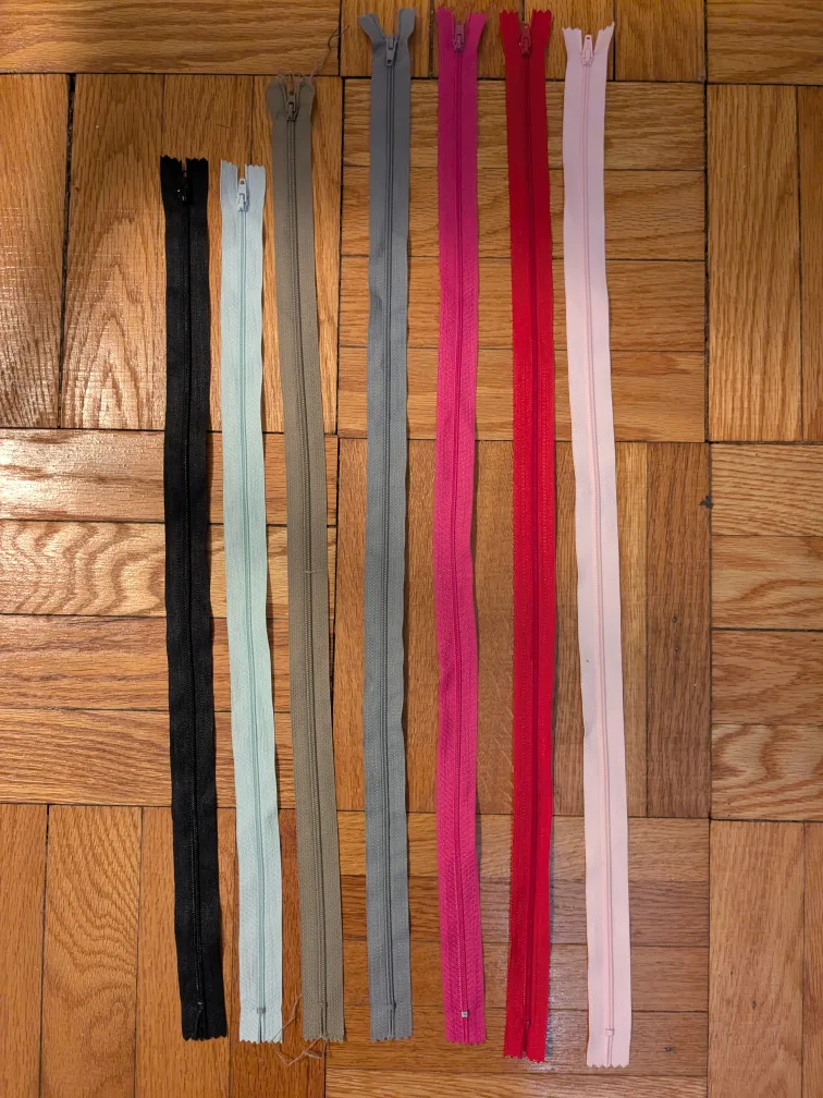 Seven Assorted Zippers thumbnail