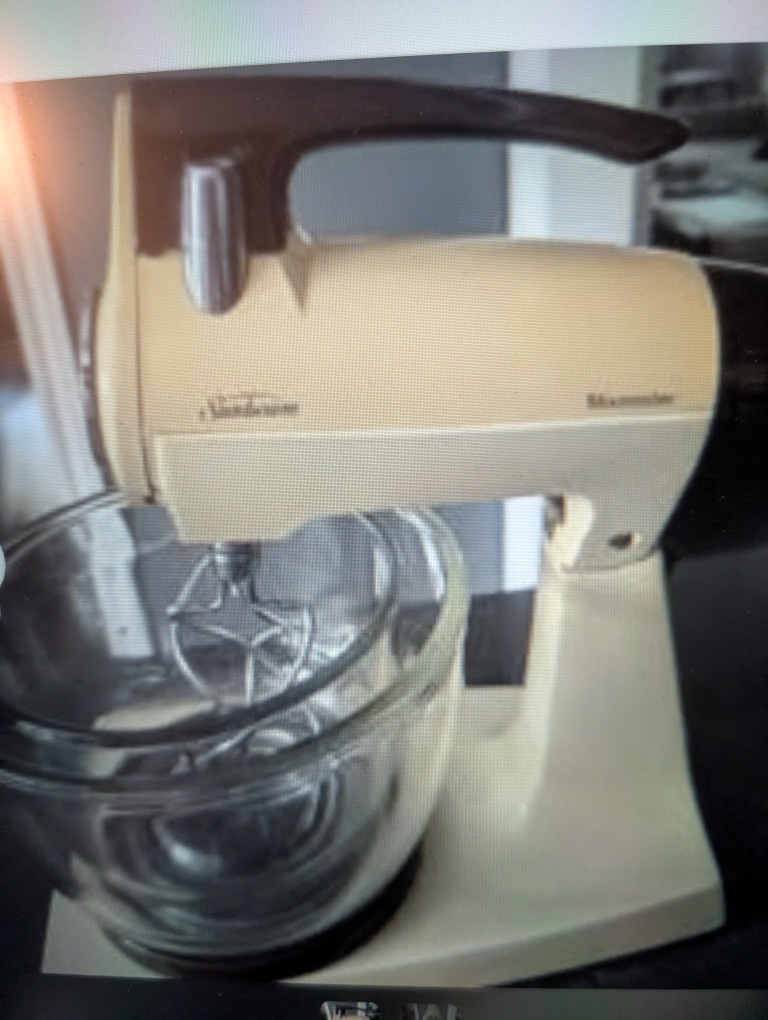 Vintage Sunbeam Mixmaster Stand Mixer