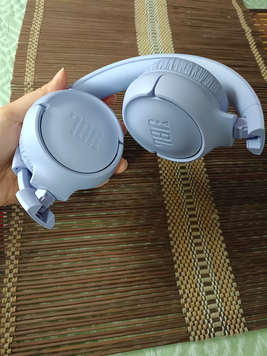 JBL Tune 520BT Wireless On-Ear Headphones - Lilac image indicator(4)