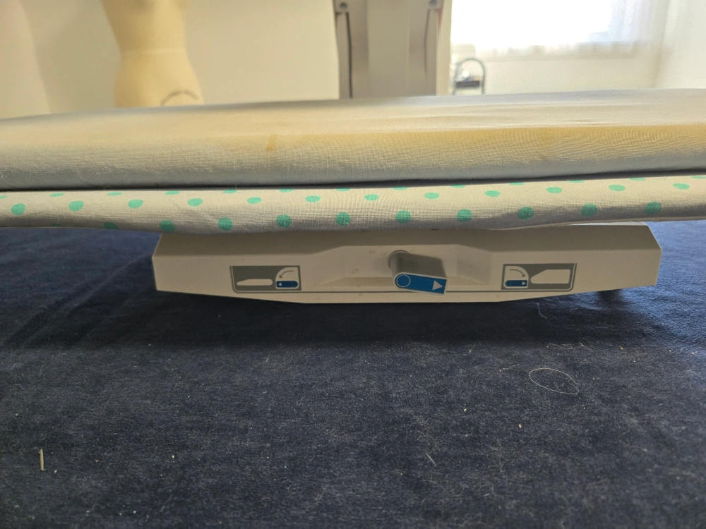 Elnapress 2000 Electronic Fabric Press | Karrot