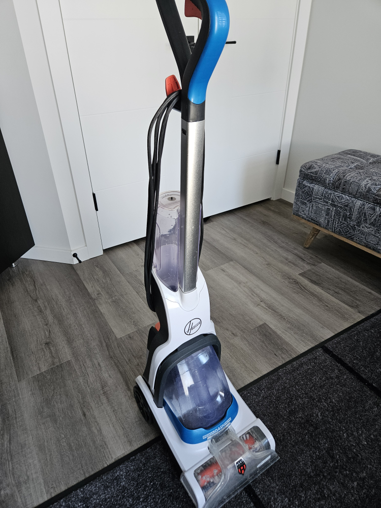 Hoover PowerDash Pet Carpet Cleaner