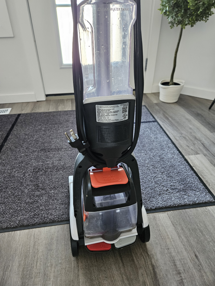 Hoover PowerDash Pet Carpet Cleaner - photo 5