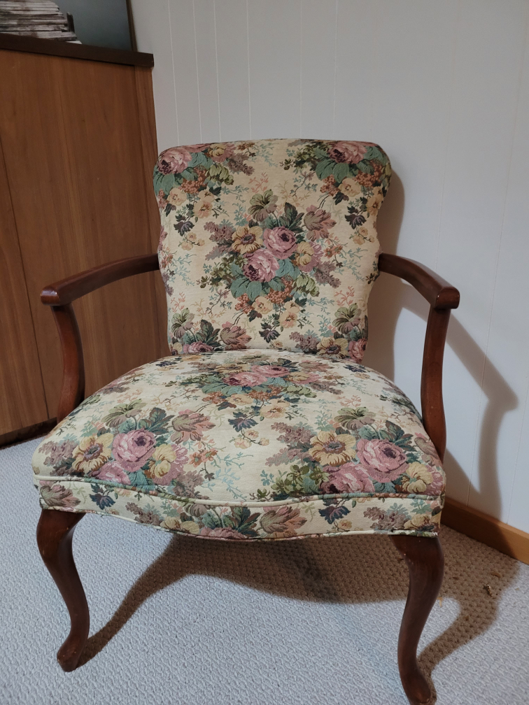 Vintage Floral Armchair - photo 2