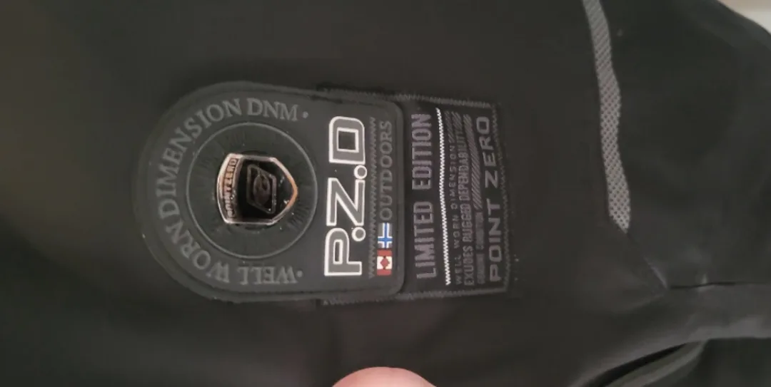 Men's Limited Edition Winter Jacket image indicator(3)