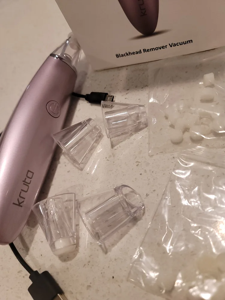 Blackhead Remover Vacuum image indicator(2)