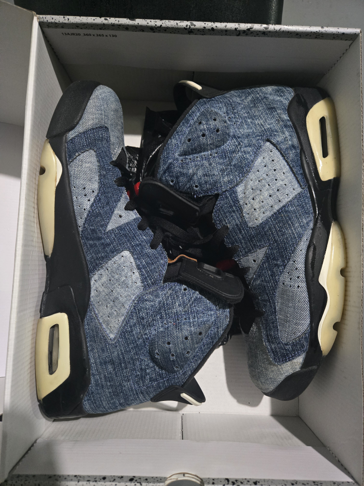 Air Jordan 6 Retro Denim
