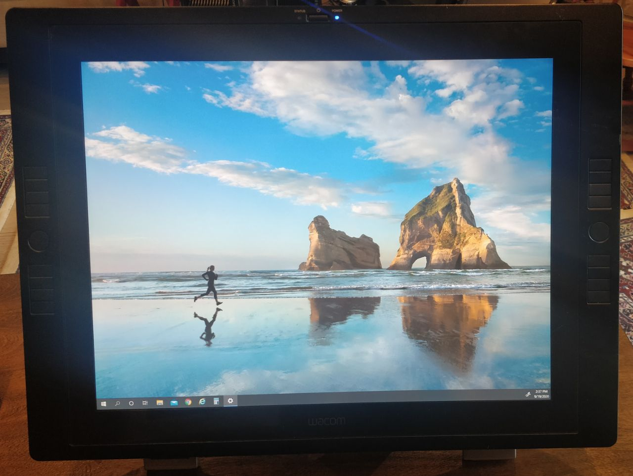 Wacom Cintiq 21UX Graphic Tablet