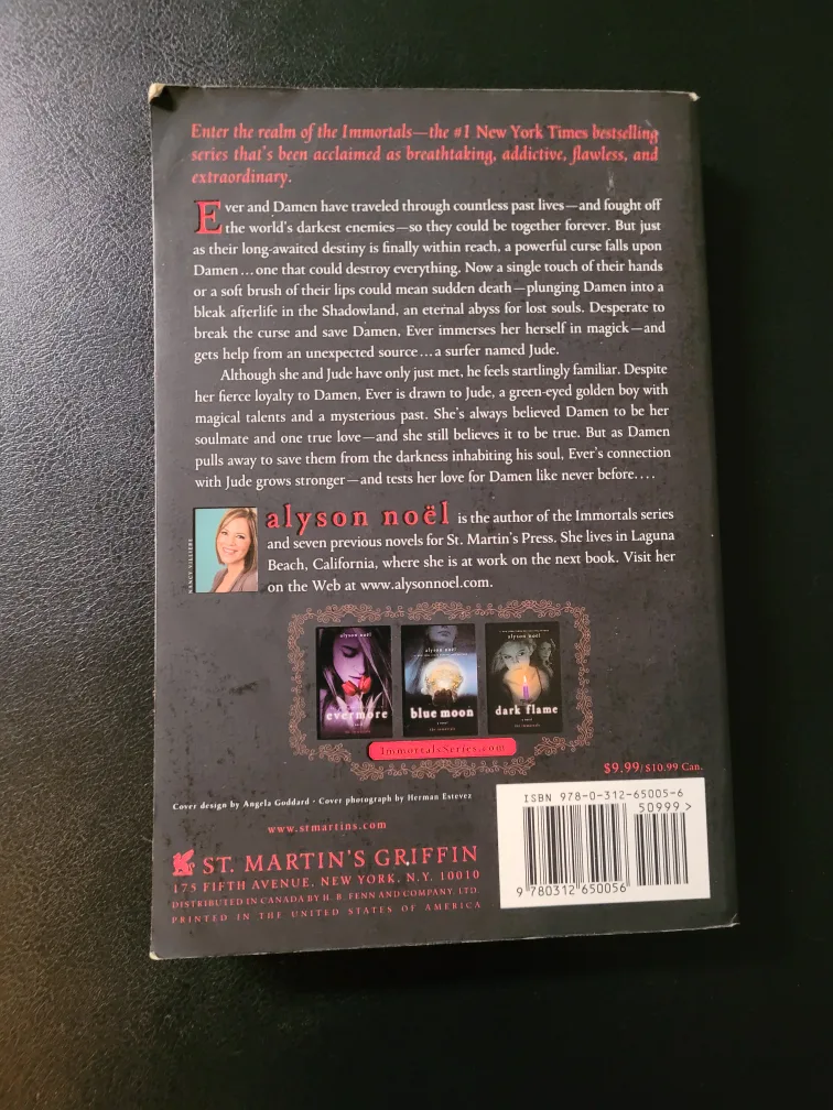 Shadowland: The Immortals Series by Alyson Noël image indicator(2)