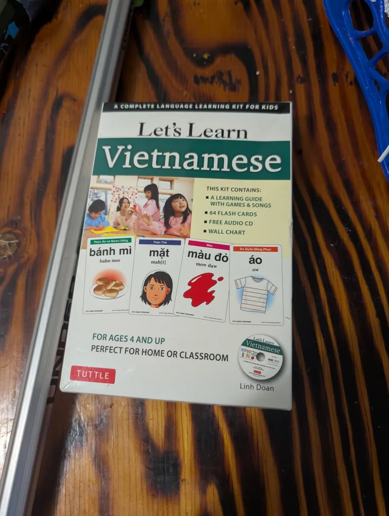 Let's Learn Vietnamese Language Kit for Kids #freecycle image indicator(2)