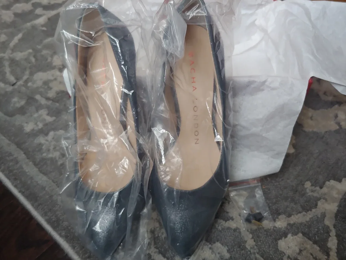 Sacha London Women's Grey Glitter Pointed-Toe Heels - Size 7 image indicator(2)